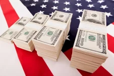 trump-s-tariff-threats-boost-us-dollar-but-sustain-trump-s-tariff-threats-boost-us-dollar-but...webp